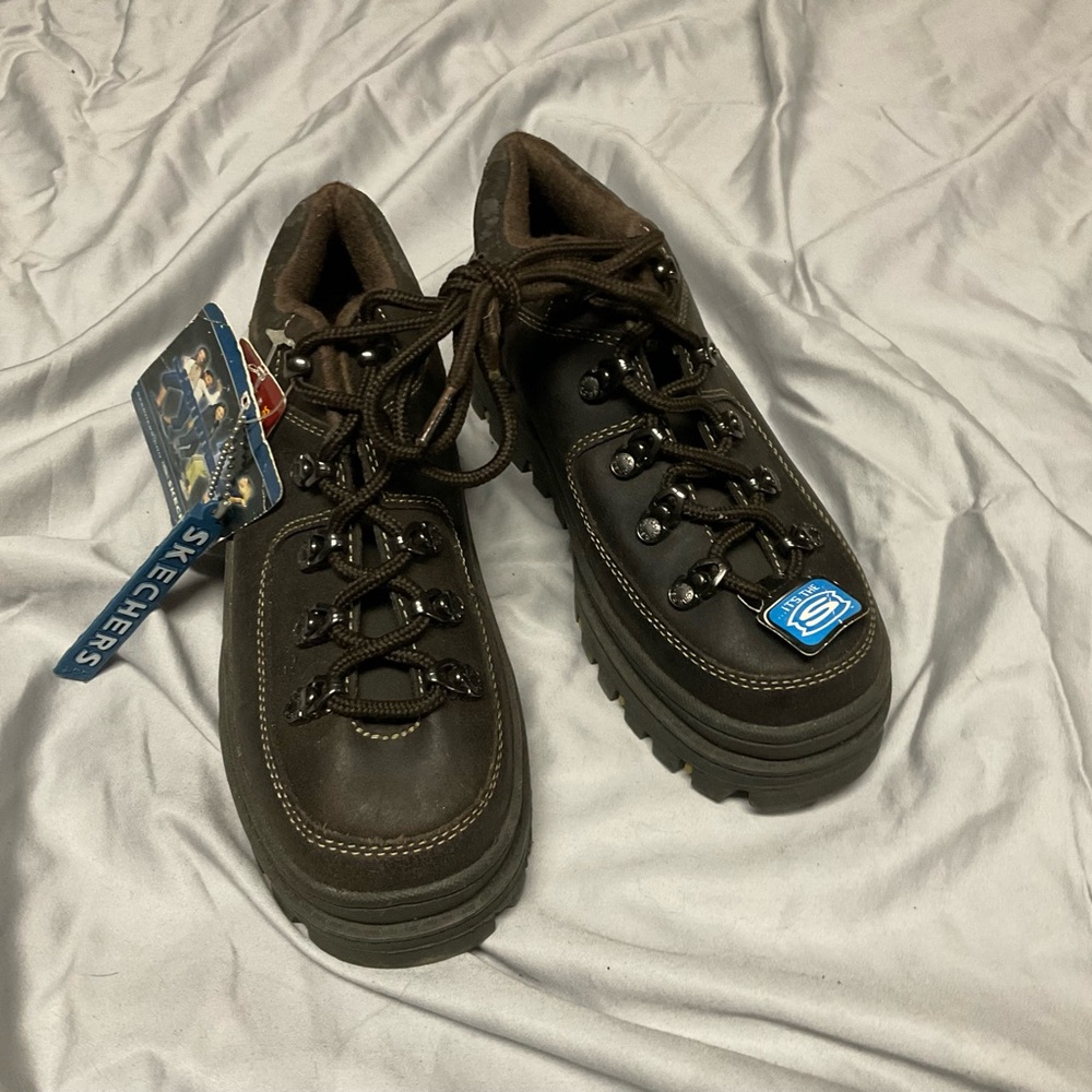 Skechers women’s Black Hiking Shoes